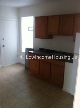 Large South Shore Apartments *also section 8 welcome*