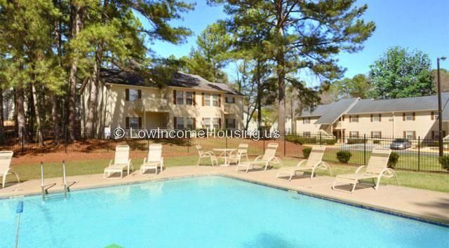 Meadow Crossing Apartments