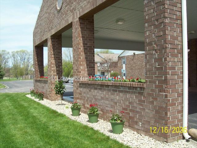 Courts of Colfax Community