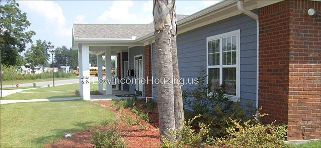 Ochlockonee Pointe Apartments