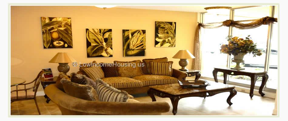 The Plymouth Apartments Senior Hud Apartments 1550 Gay Road Winter Park Fl 32789 Lowincomehousing Us