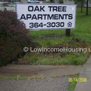 OAK TREE APARTMENTS
364-3030