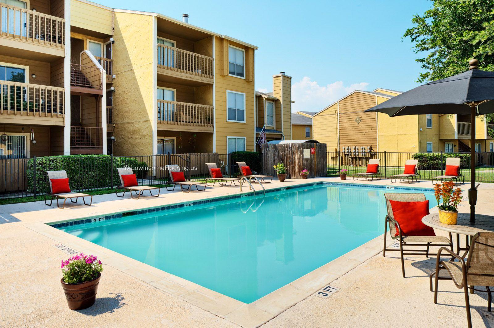 Four Winds, Corpus Christi, TX Low Housing Apartment