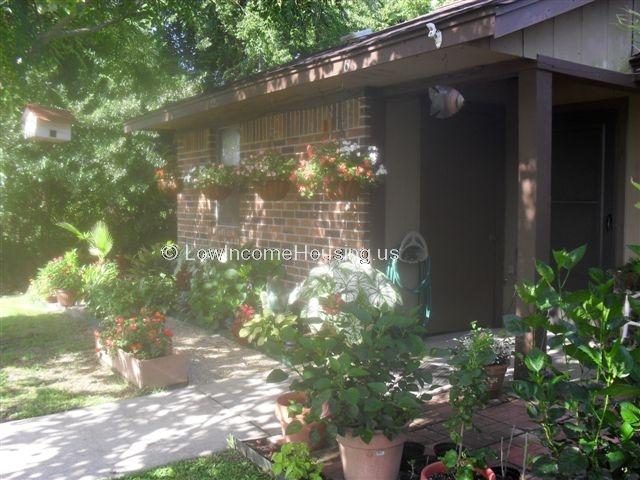 Classic Red Brick construction with wooden frame