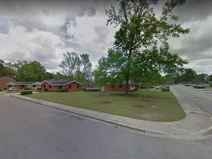 Low Housing near 29579