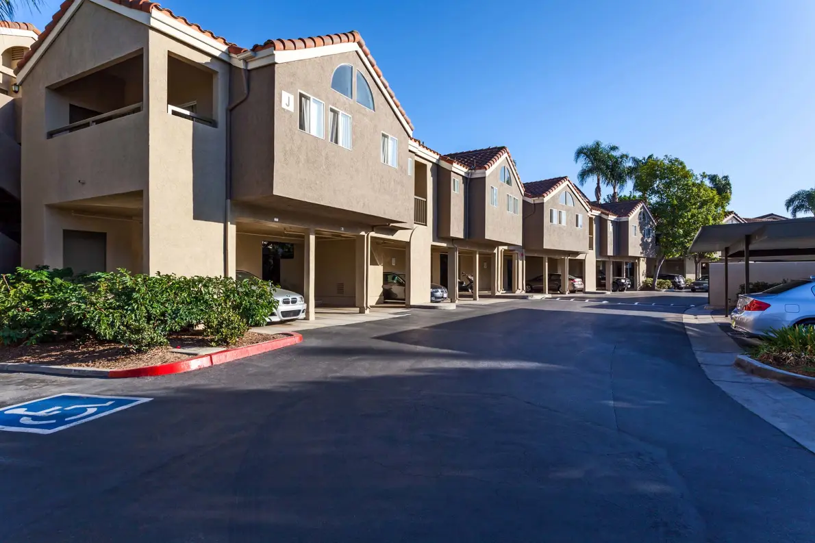 Camden Sea Palms Apartments