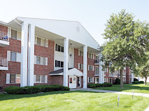 Colonial Heights Apartments