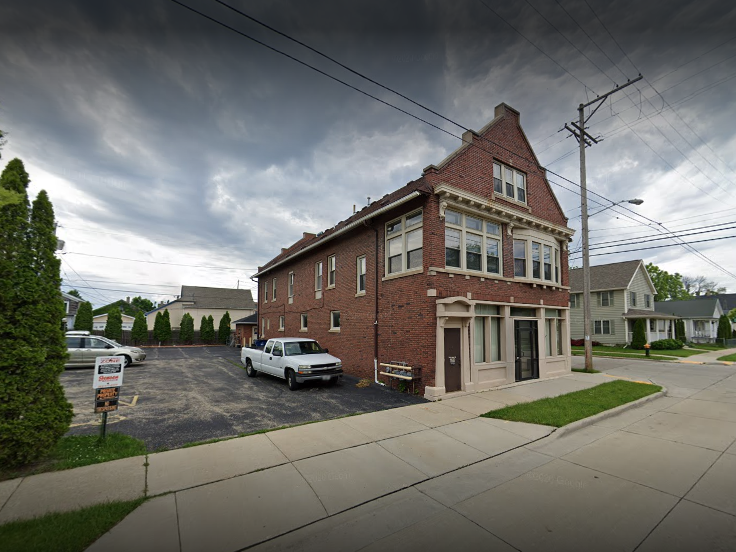 Low Housing near 53142