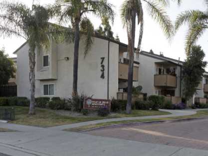 Villa La Jolla Apartments