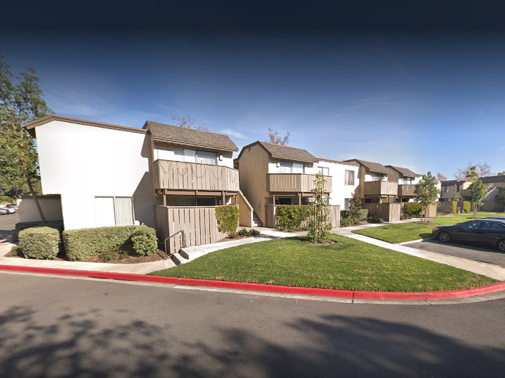 Deerfield Apartments Irvine Ca