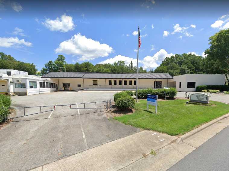 Applewood Greensboro Public Housing Apartments