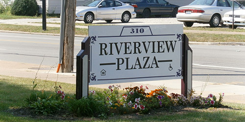 Riverview Plaza - Lorain Low Rent Housing Apartments