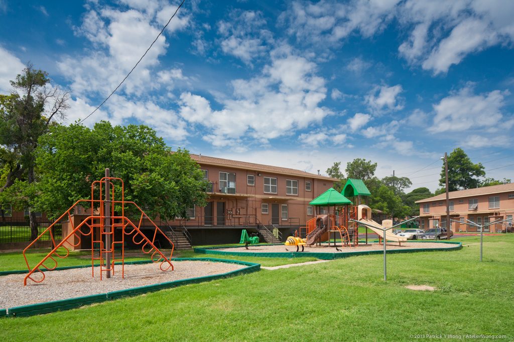 Rosewood Courts - Austin Low Rent Public Housing Apartments