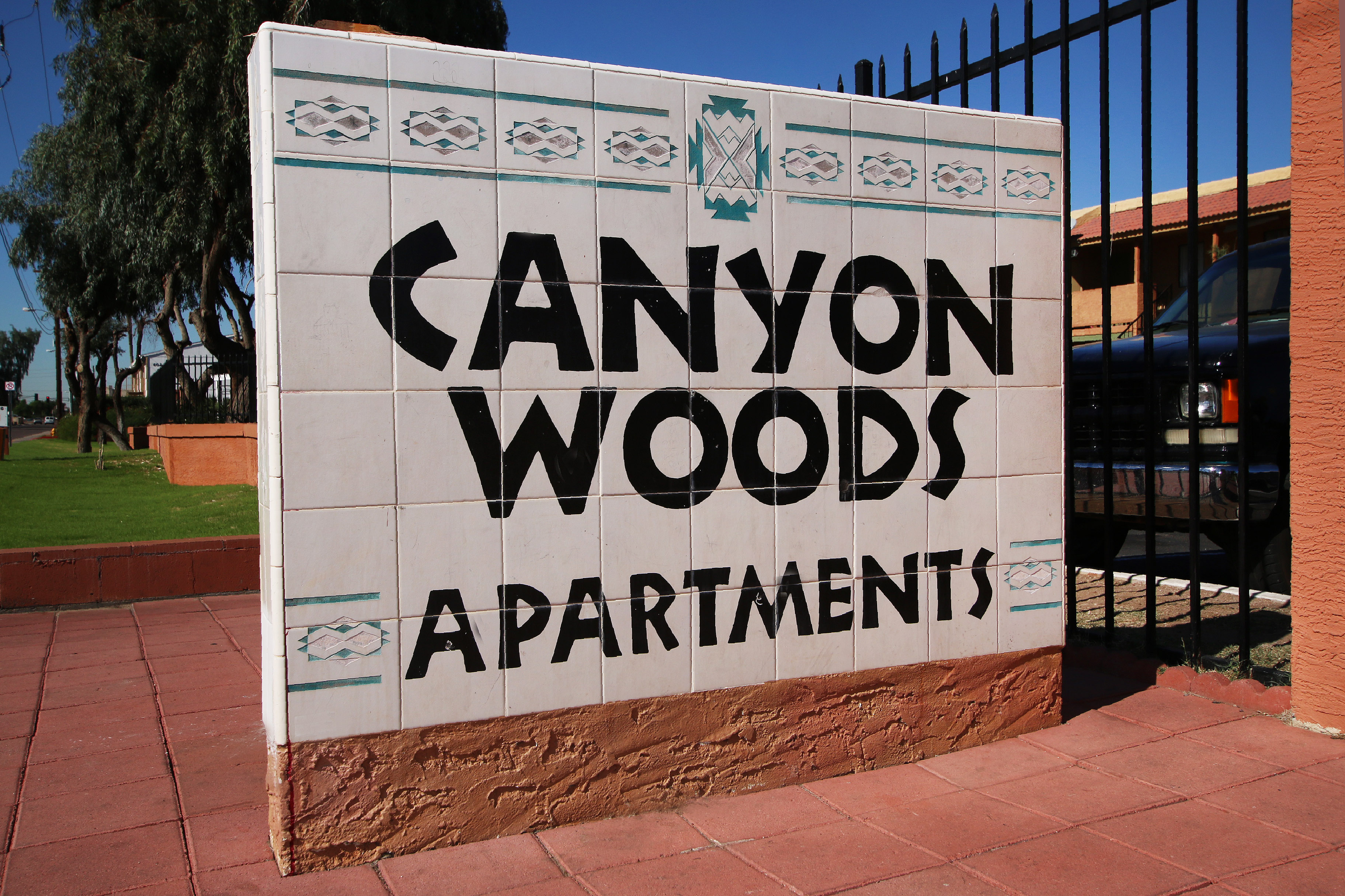 Canyon Woods Apartments