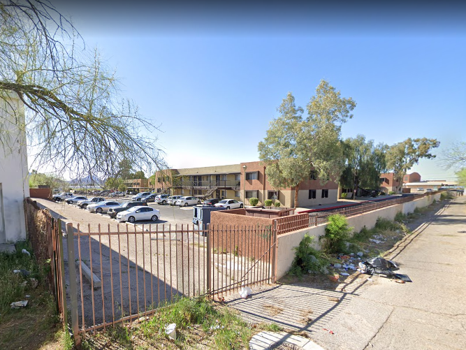 Santa Cruz Apartments, Tucson, AZ Low Housing Apartment