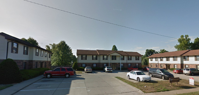 Lakewood Court Apartments | 2460 Wood Drive, Henderson, KY 42420