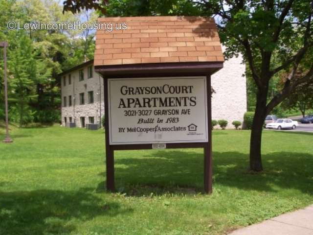 Grayson Court