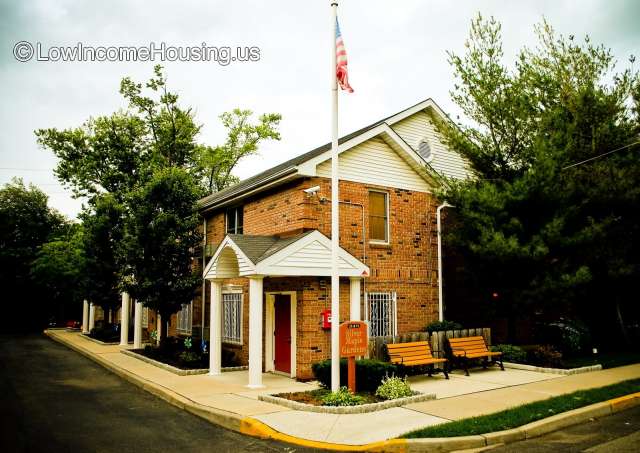 Silver Maple Gardens I Senior Apartments