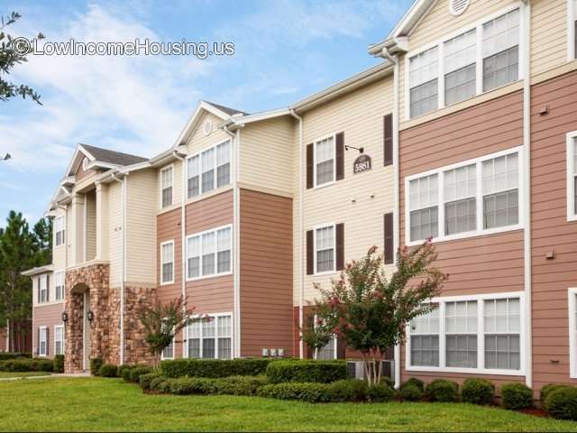 Lee Vista Club, Orlando, FL Low Income Housing Apartment