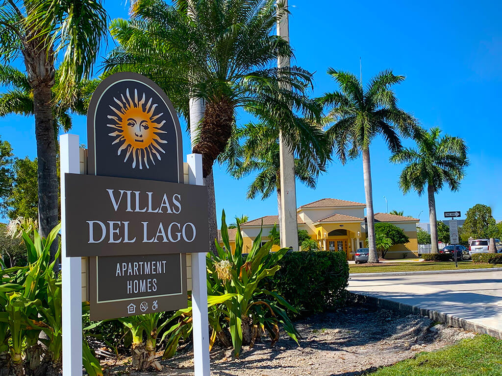 Villas Del Lago Apartments