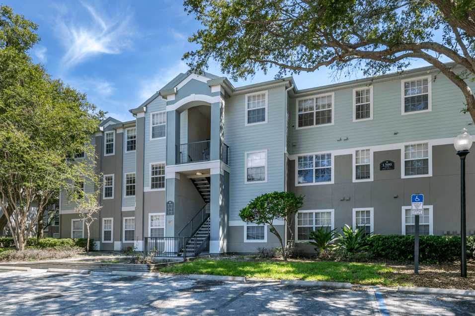 Wellington Apartments Clearwater