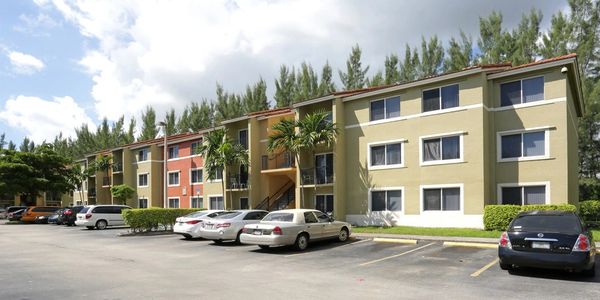 Chaves Lakes Apartments