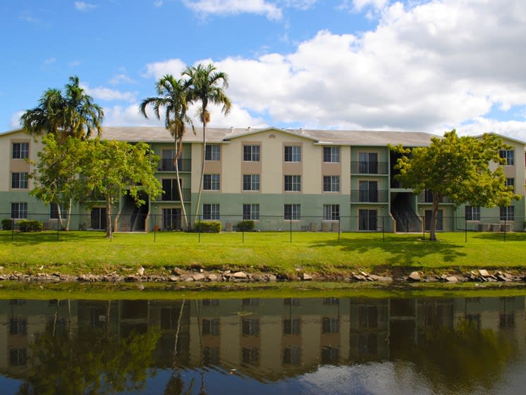 Bay Winds Affordable Apartments