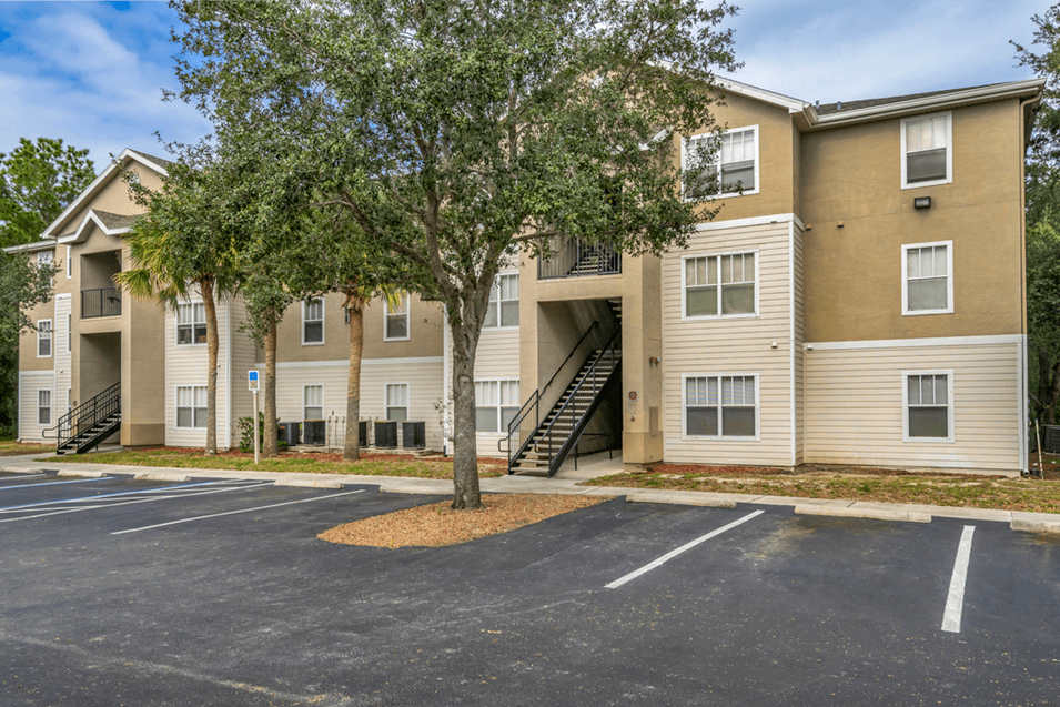 Weston Oaks Apartments, Holiday, FL Low Housing Apartment