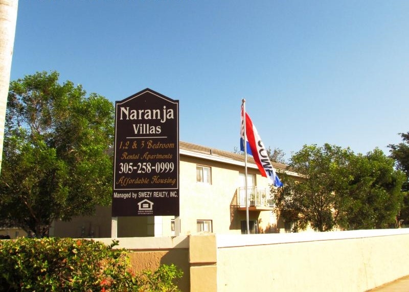 Naranja Villas Apartments