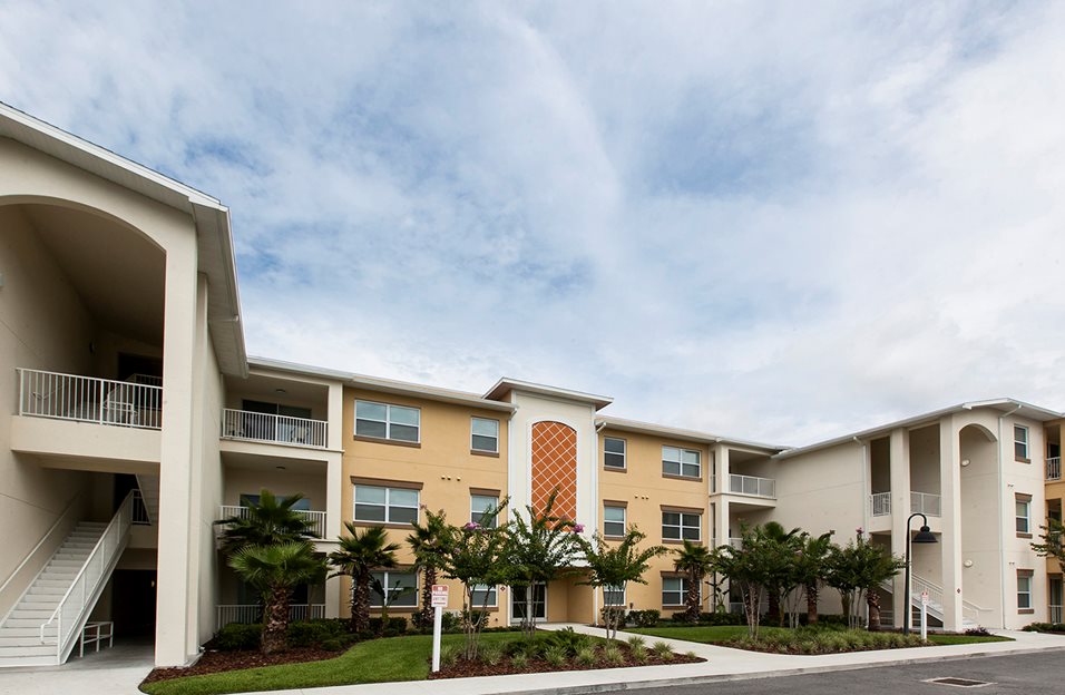 Lake Sherwood Apartments