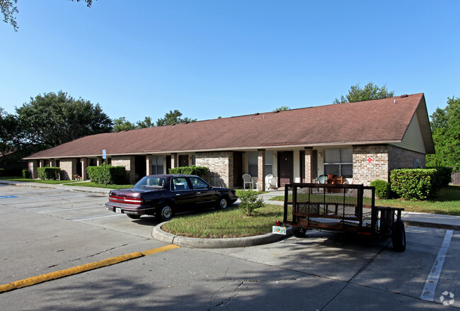 Breezewood Village Apartments