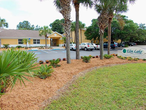 Elm Lake Apartments Bradenton