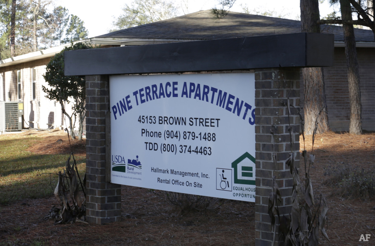 Pine Terrace Apartments