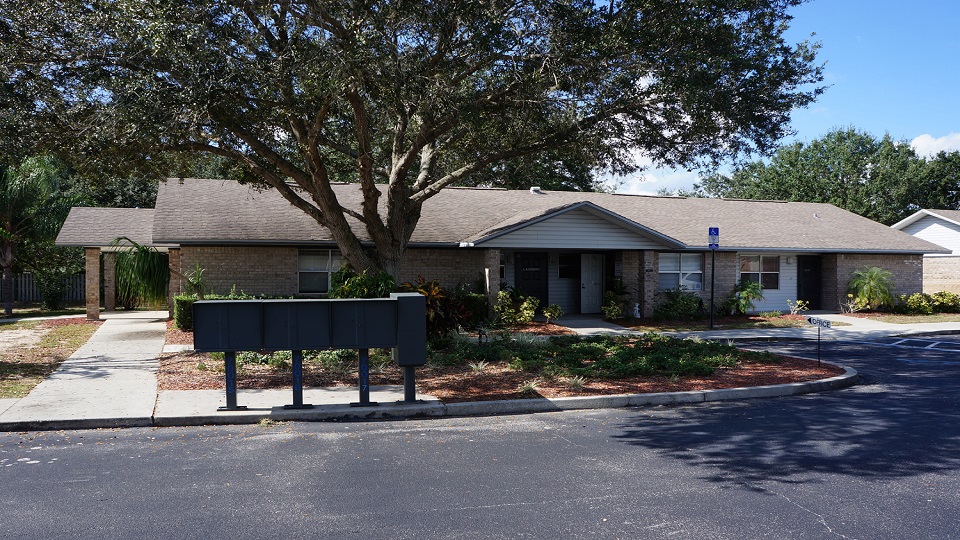Middleburg Bluffs Apartments