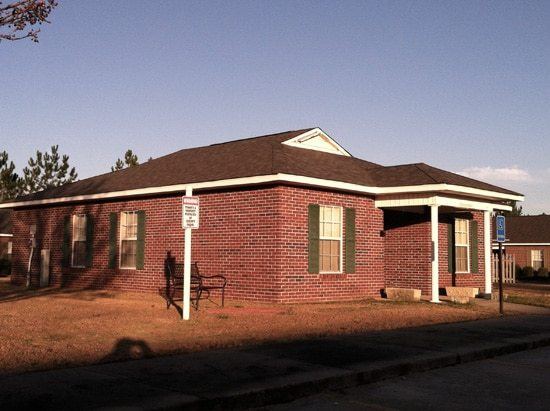 Wesley Glen Apartments