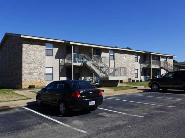 Saddlewood Apartments Northport