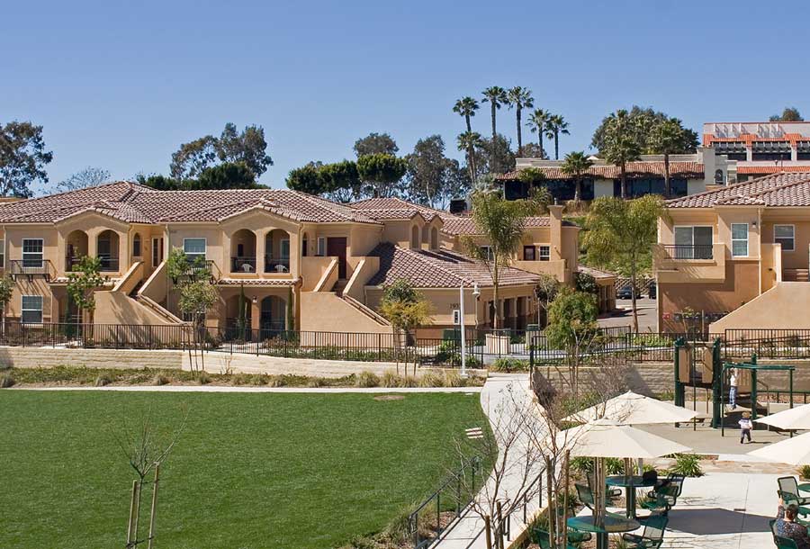La Costa Paloma Apartments