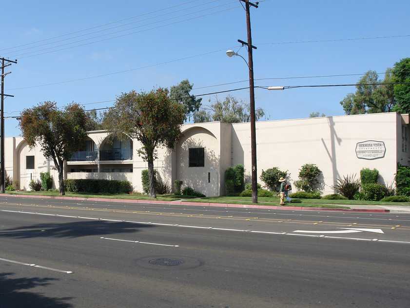 Hermosa Vista Apartments Huntington Beach