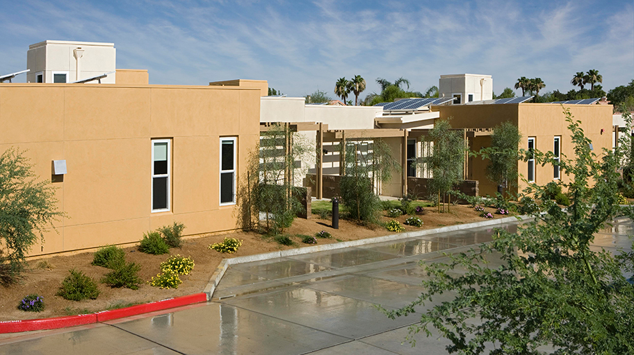 Vista Dunes Apartments