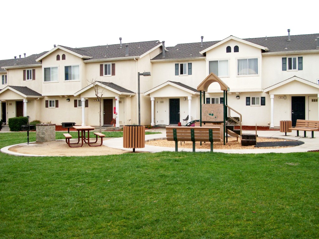 Mountain View Townhome Apartments