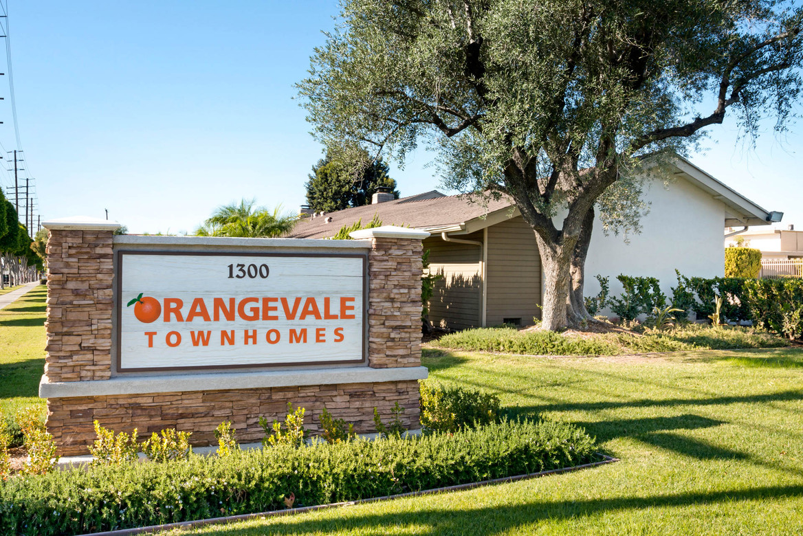 Orangevale Townhome Apartments