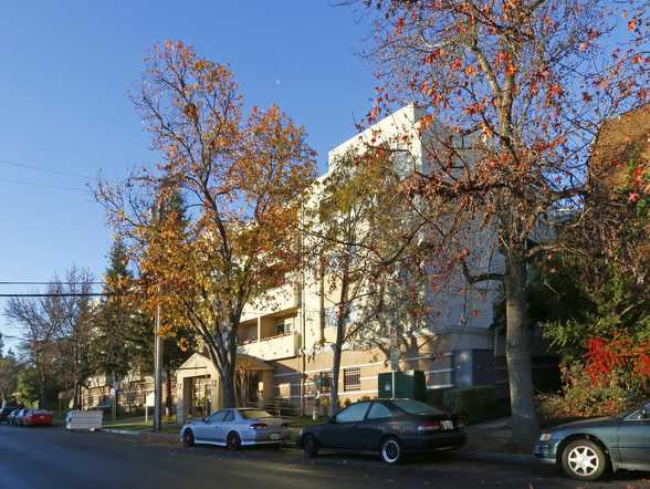 Brooks House Senior Apartments