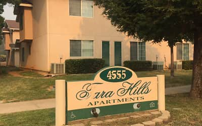 Tara Hills Garden Apartments