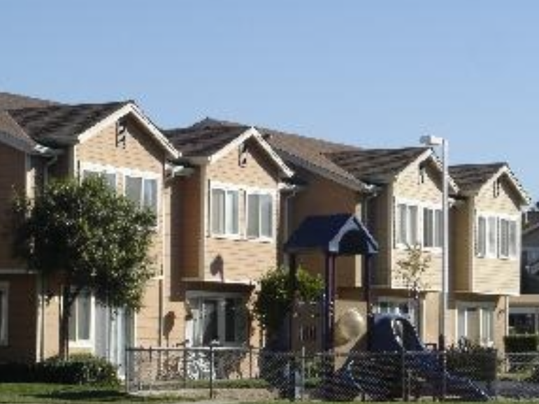 San Vicente Townhomes