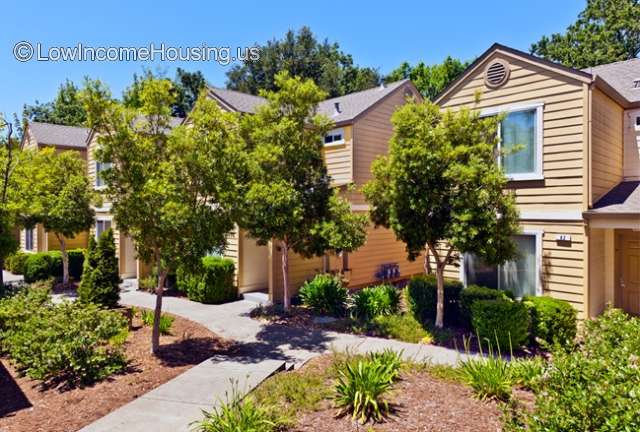 Sonoma Creekside Apartments