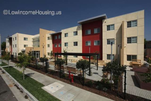 Willis Avenue Apartments Panorama City