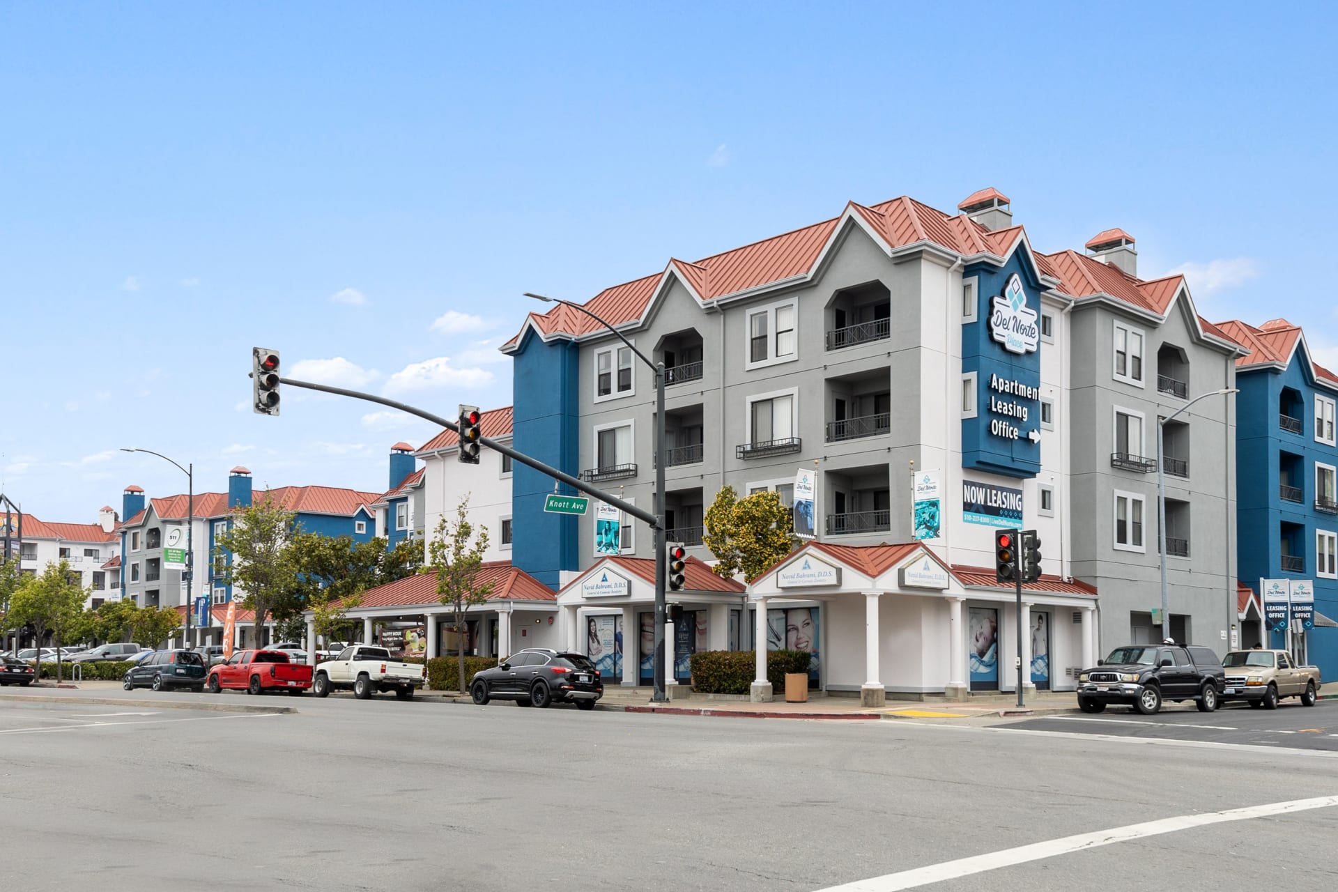 Del Norte Place Apartments