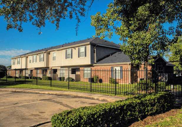 Park Yellowstone Townhomes