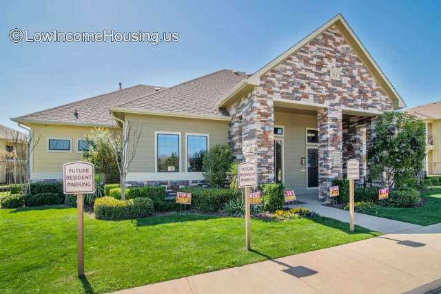 Villas At Henderson Place Cleburne