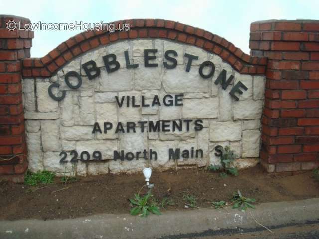 Cobblestone Village Apartments Cleburne